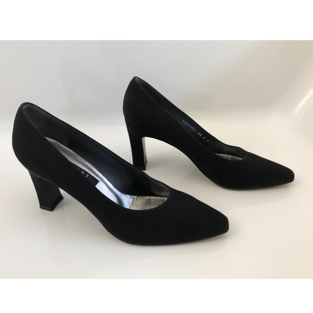 Stuart Weitzman Black Loafer Pumps: size 8.5